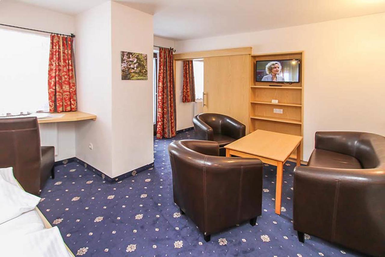 Bad Hochmoos Hotel 3*